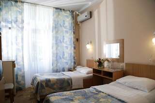 Гостиница Санаторно-Курортный Комплекс «Знание» Адлер Двухместный номер эконом-класса с 2 отдельными кроватями-2